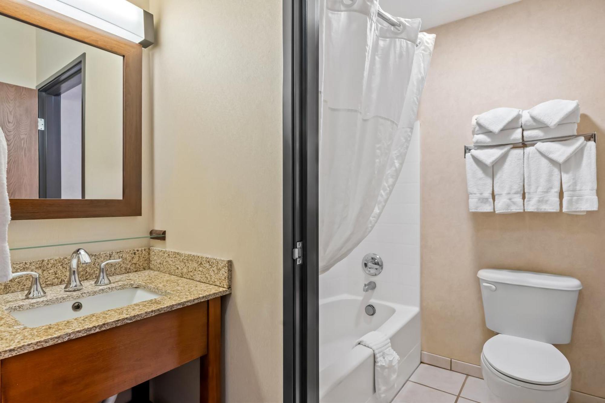 Comfort Inn & Suites Hermiston Eksteriør bilde