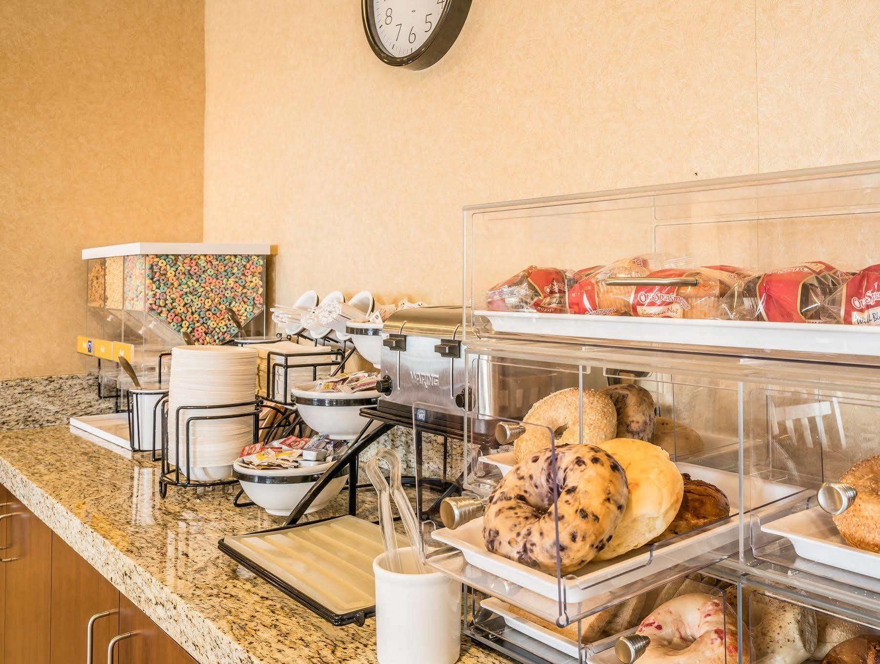 Comfort Inn & Suites Hermiston Eksteriør bilde